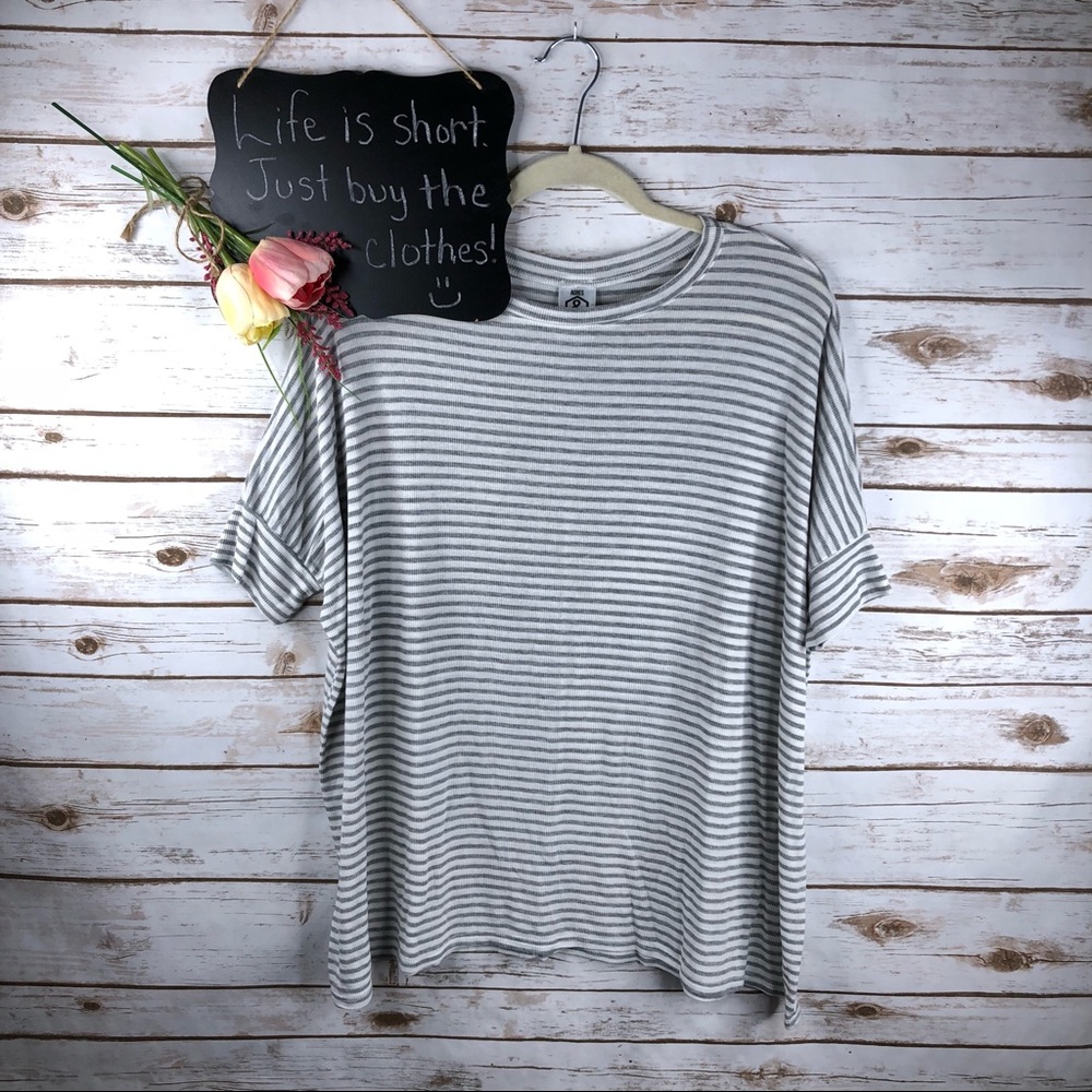Agnes & Dora stripe oversized short sleeve top - Picture 1 of 8